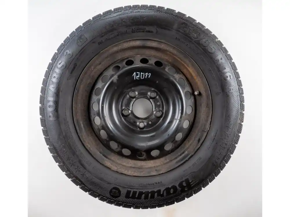 Velmi populární - Nissan Qashqai 16" Originální zimní sada